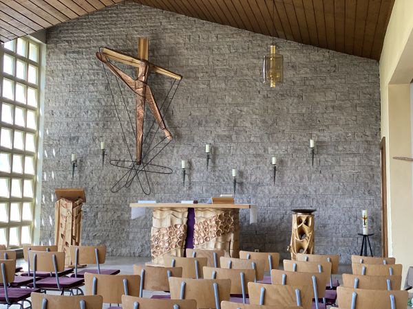 Kirche zum Heiligen Kreuz